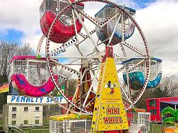 Mini Ferris Wheel Ride game activity rent in Hyderabad